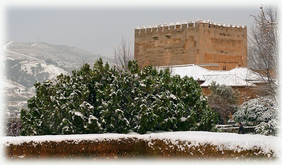 Torre de Comares y Sacromonte (Enero 2010)